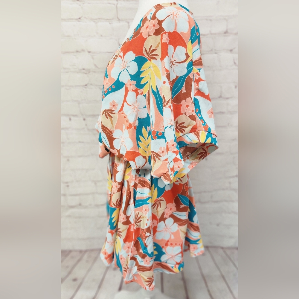 Tropical Trance Coral Tropical Floral Surplice Woven Romper - Picture 4 of 5